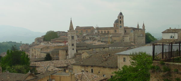 Urbino - da vor, da rum, da drin